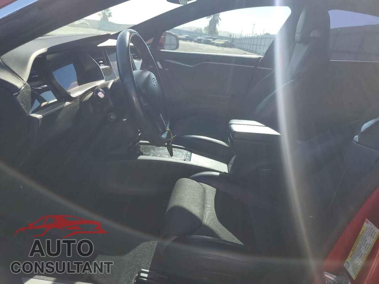 TESLA MODEL S 2018 - 5YJSA1E23JF281736
