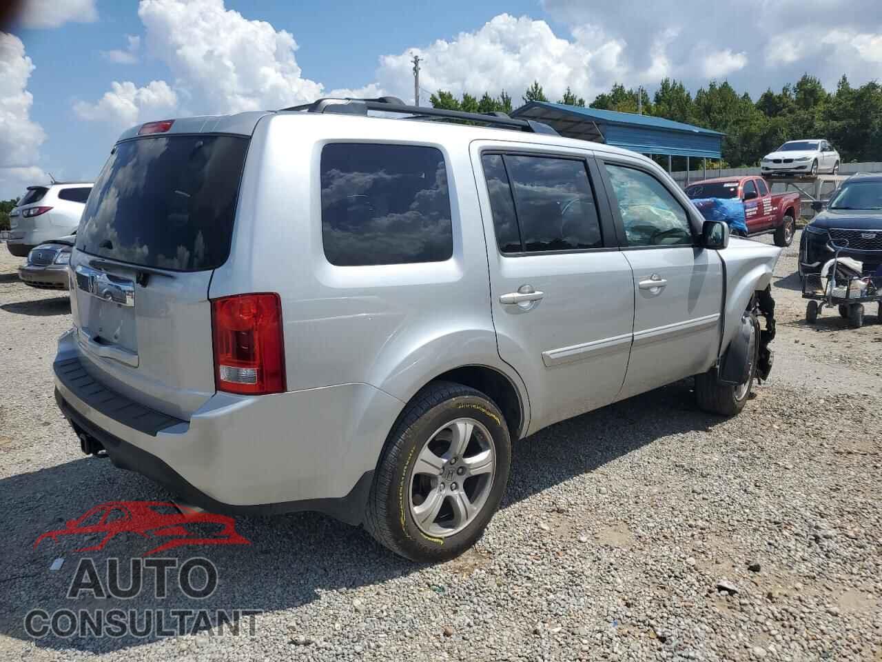 HONDA PILOT 2013 - 5FNYF3H46DB010761