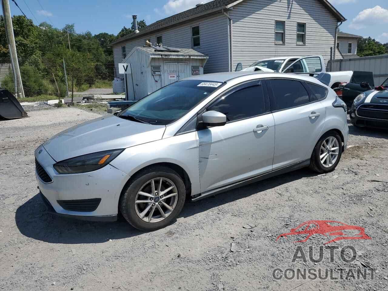 FORD FOCUS 2018 - 1FADP3K2XJL295353