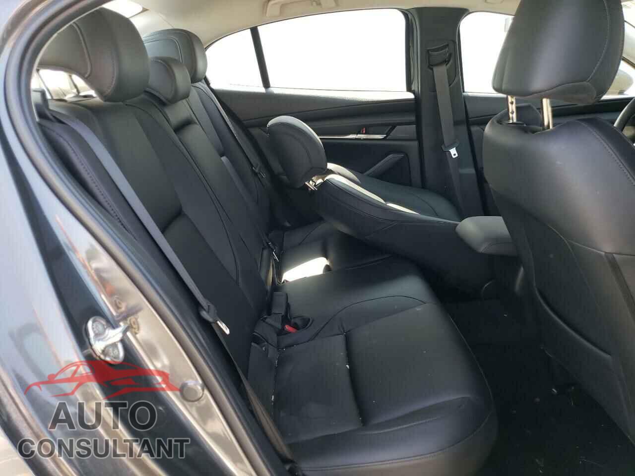 MAZDA 3 2021 - JM1BPBCL0M1304970