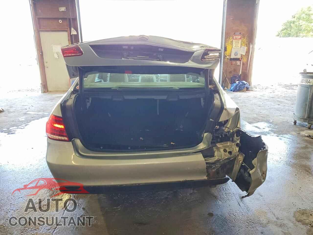 MERCEDES-BENZ E-CLASS 2015 - WDDHF8JB1FB095137