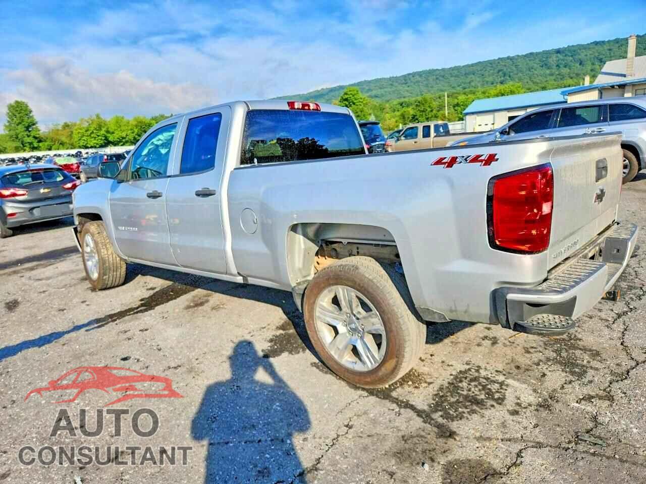 CHEVROLET SILVERADO 2019 - 2GCVKMEC1K1232379