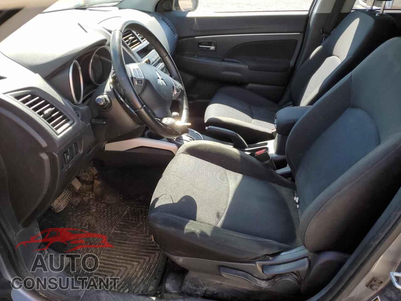 MITSUBISHI OUTLANDER 2012 - JA4AJ3AU4CZ604505