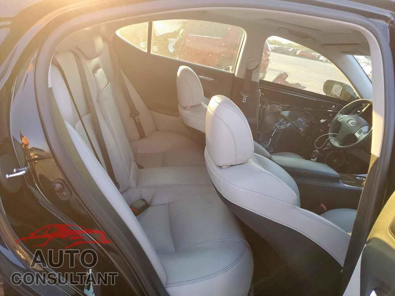 LEXUS IS 2012 - JTHBF5C24C5180266