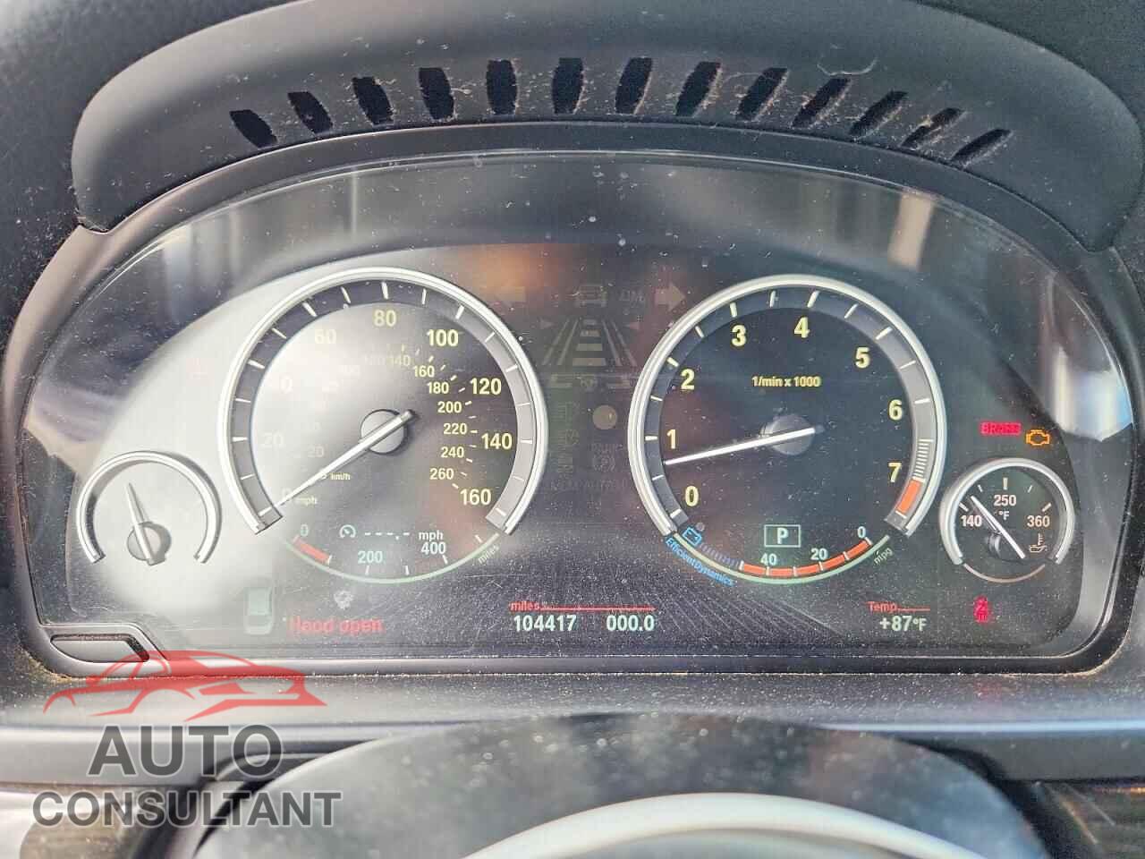 BMW 5 SERIES 2014 - WBA5B1C58ED479116
