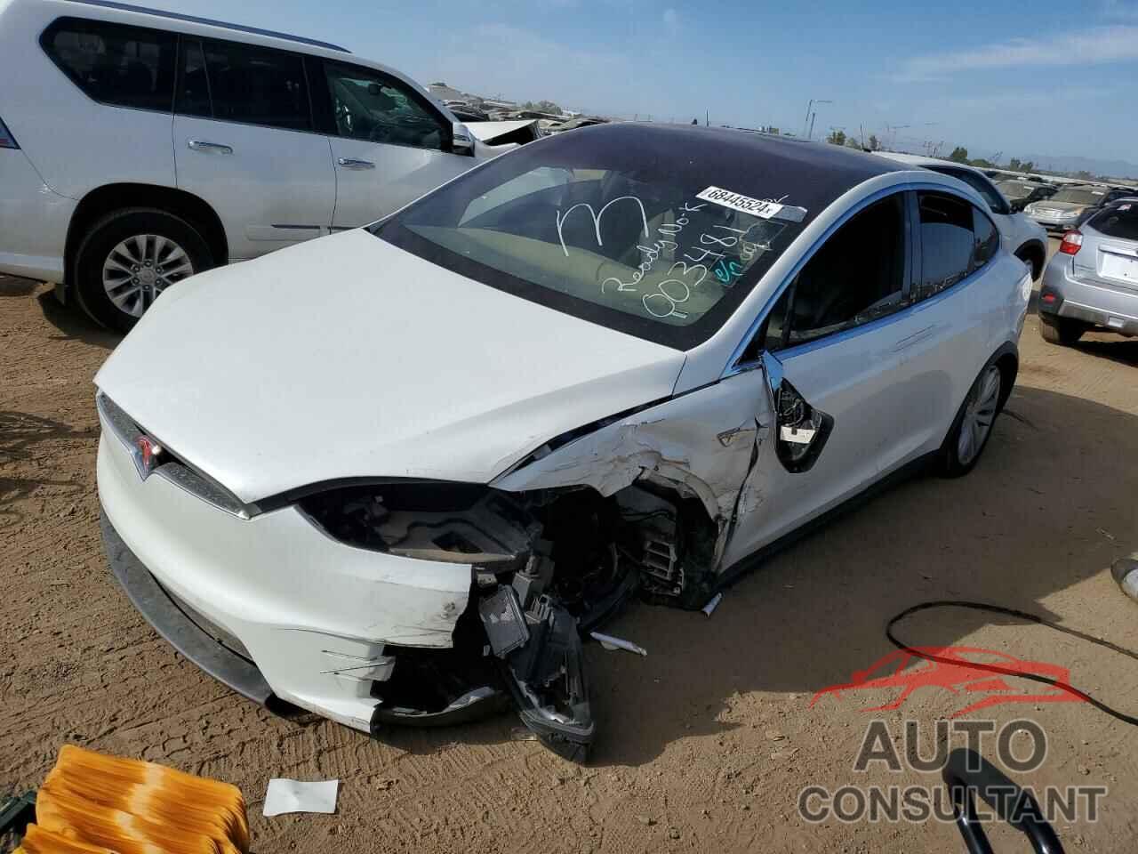 TESLA MODEL X 2016 - 5YJXCBE21GF003481