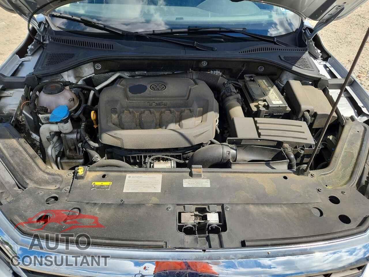 VOLKSWAGEN PASSAT 2020 - 1VWCA7A35LC022300