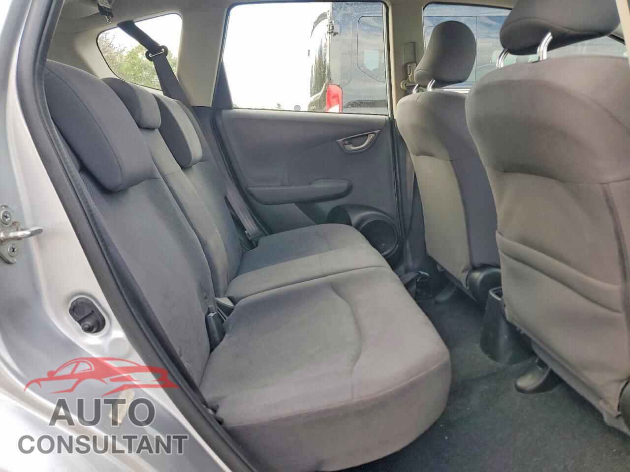 HONDA FIT 2013 - JHMGE8H3XDC081900