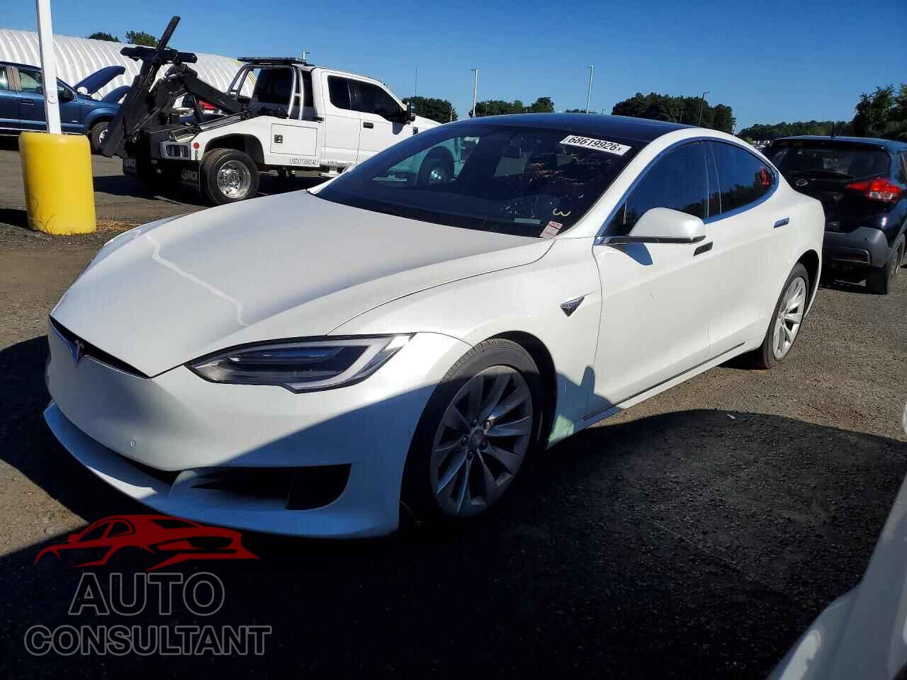TESLA MODEL S 2017 - 5YJSA1E23HF209512