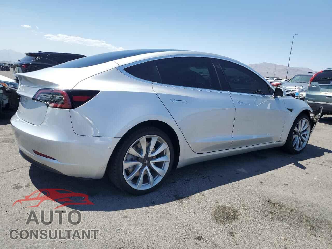 TESLA MODEL 3 2018 - 5YJ3E1EA8JF060858