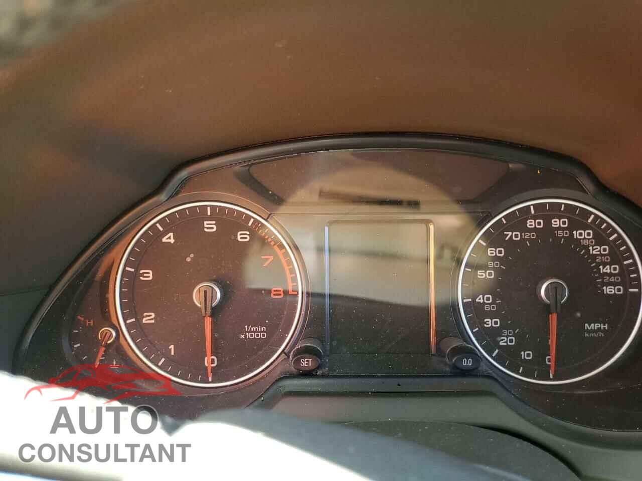 AUDI Q5 2014 - WA1LFAFP1EA054800
