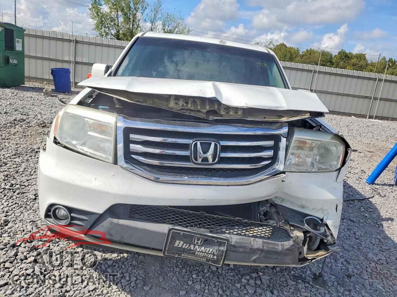 HONDA PILOT 2012 - 5FNYF3H52CB021148