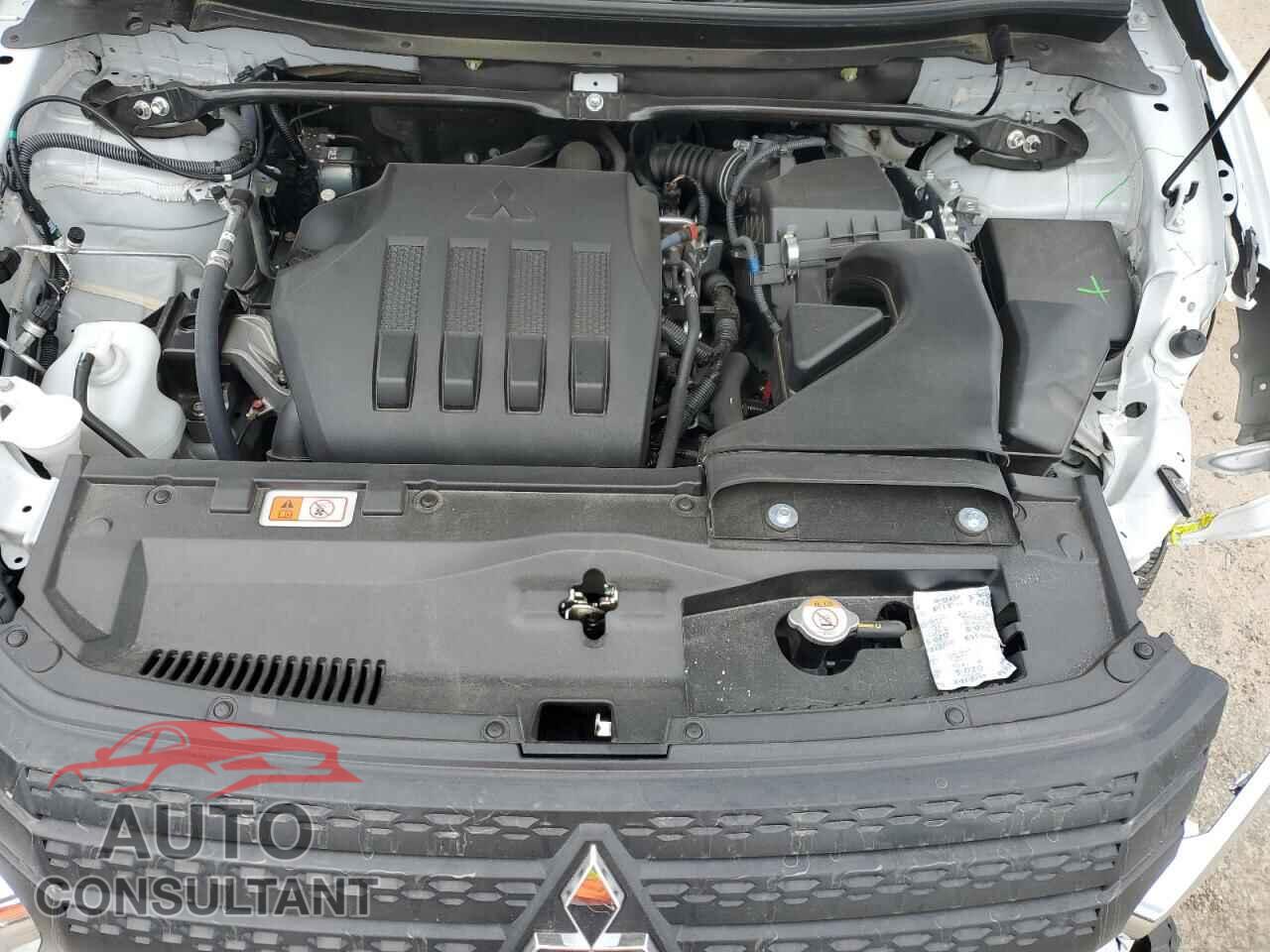 MITSUBISHI ECLIPSE 2024 - JA4ATUAA2RZ006735