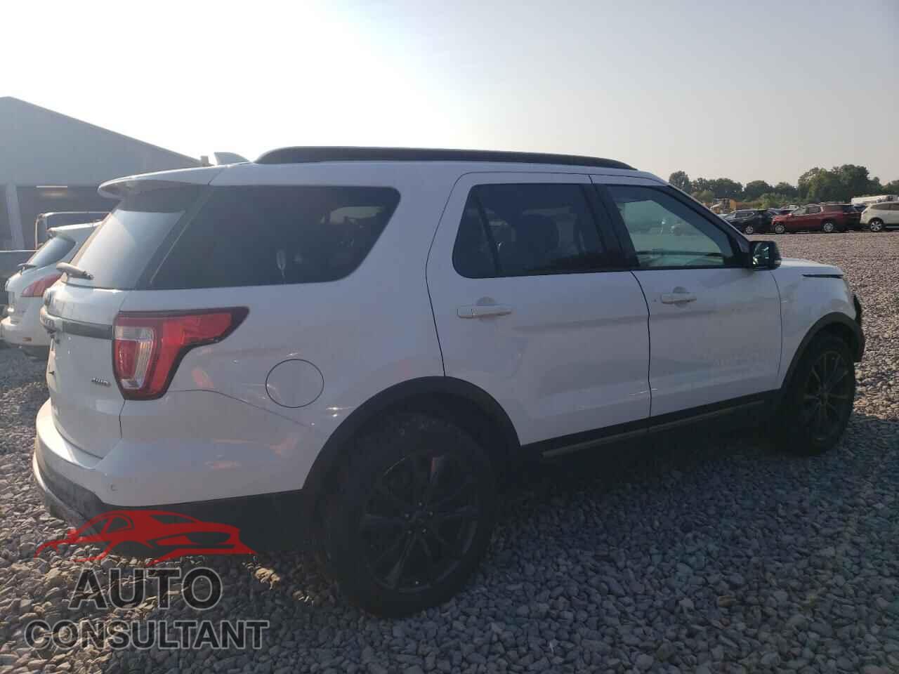 FORD EXPLORER 2017 - 1FM5K8D8XHGE21429