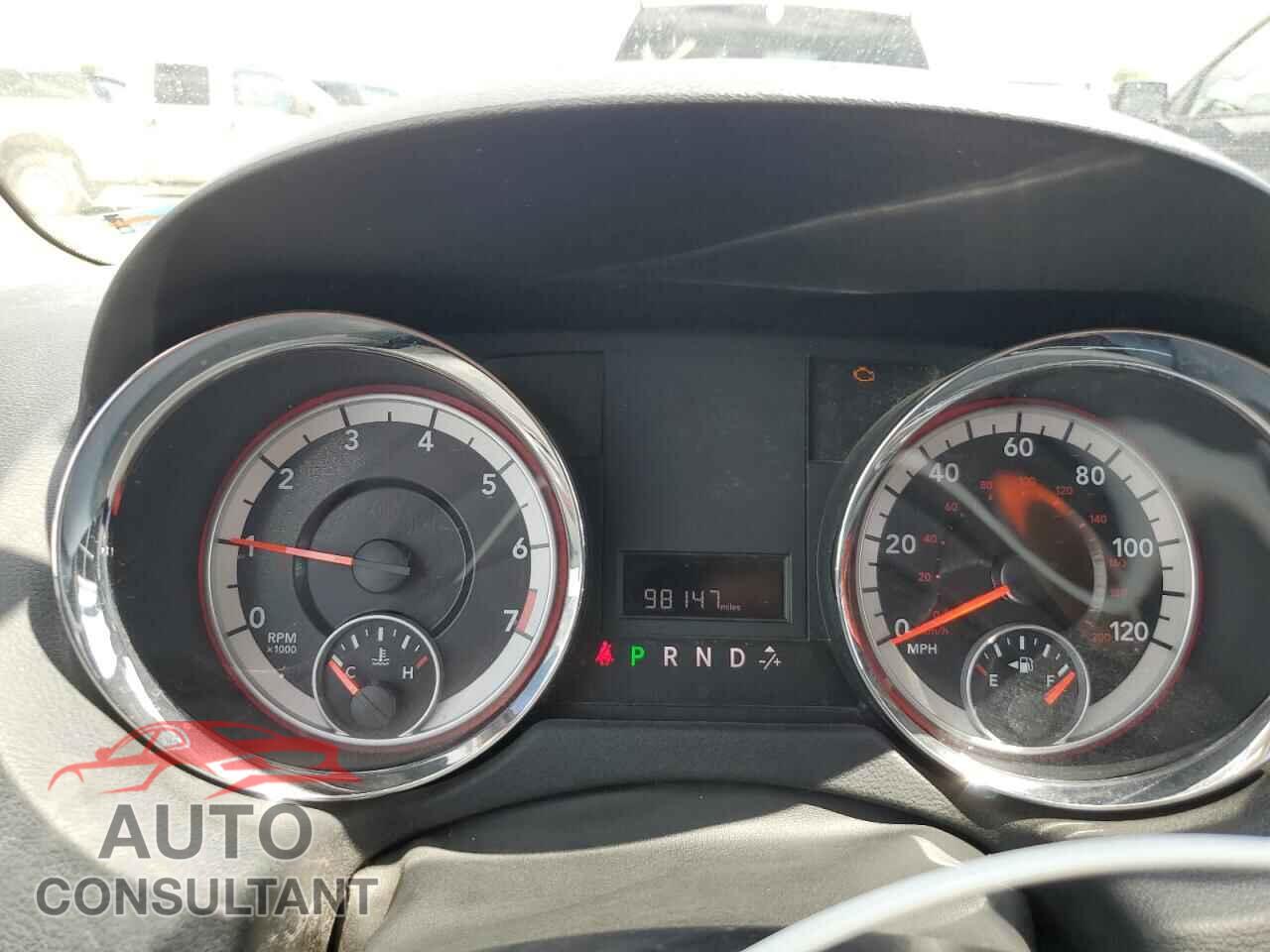 DODGE CARAVAN 2011 - 2D4RN4DG7BR730815