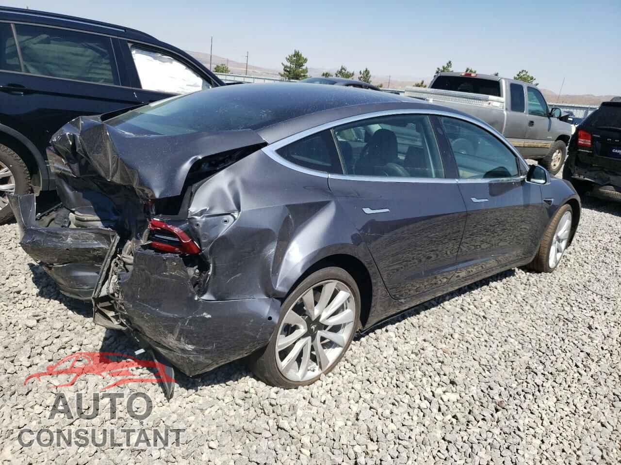 TESLA MODEL 3 2019 - 5YJ3E1EB3KF389123