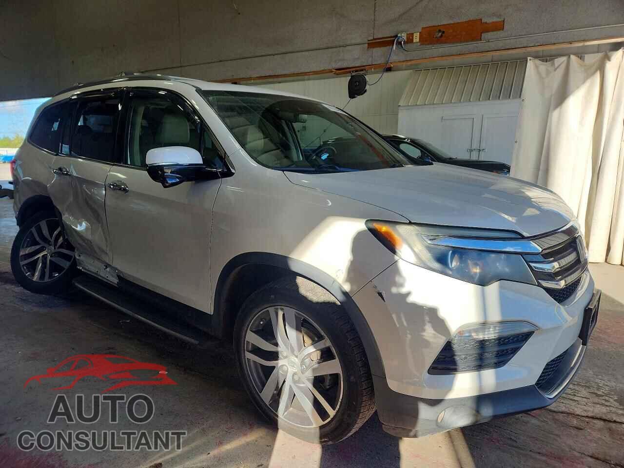 HONDA PILOT 2018 - 5FNYF6H96JB001292