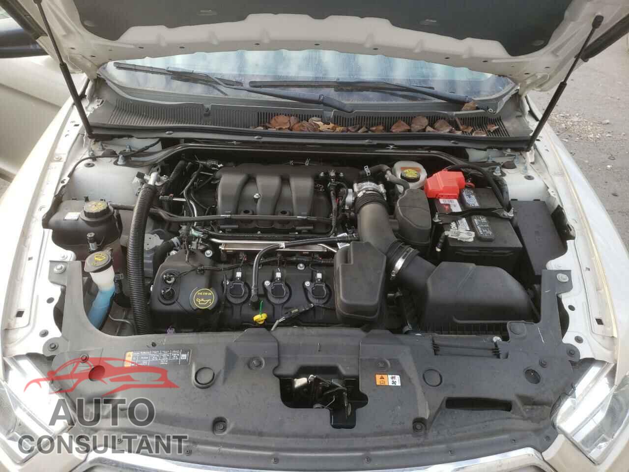 FORD TAURUS 2017 - 1FAHP2D89HG125839