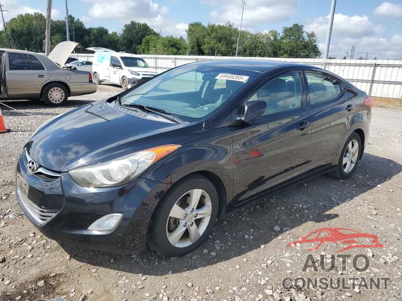 HYUNDAI ELANTRA 2013 - 5NPDH4AE7DH420777