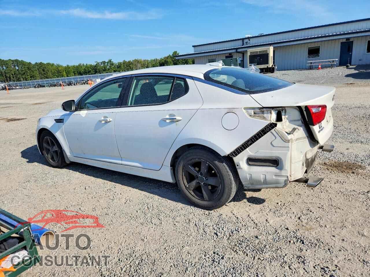 KIA OPTIMA 2015 - KNAGM4A72F5611792
