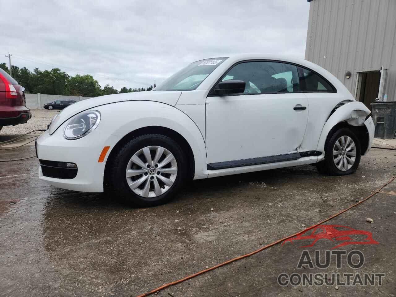 VOLKSWAGEN BEETLE 2015 - 3VWF17AT4FM634388