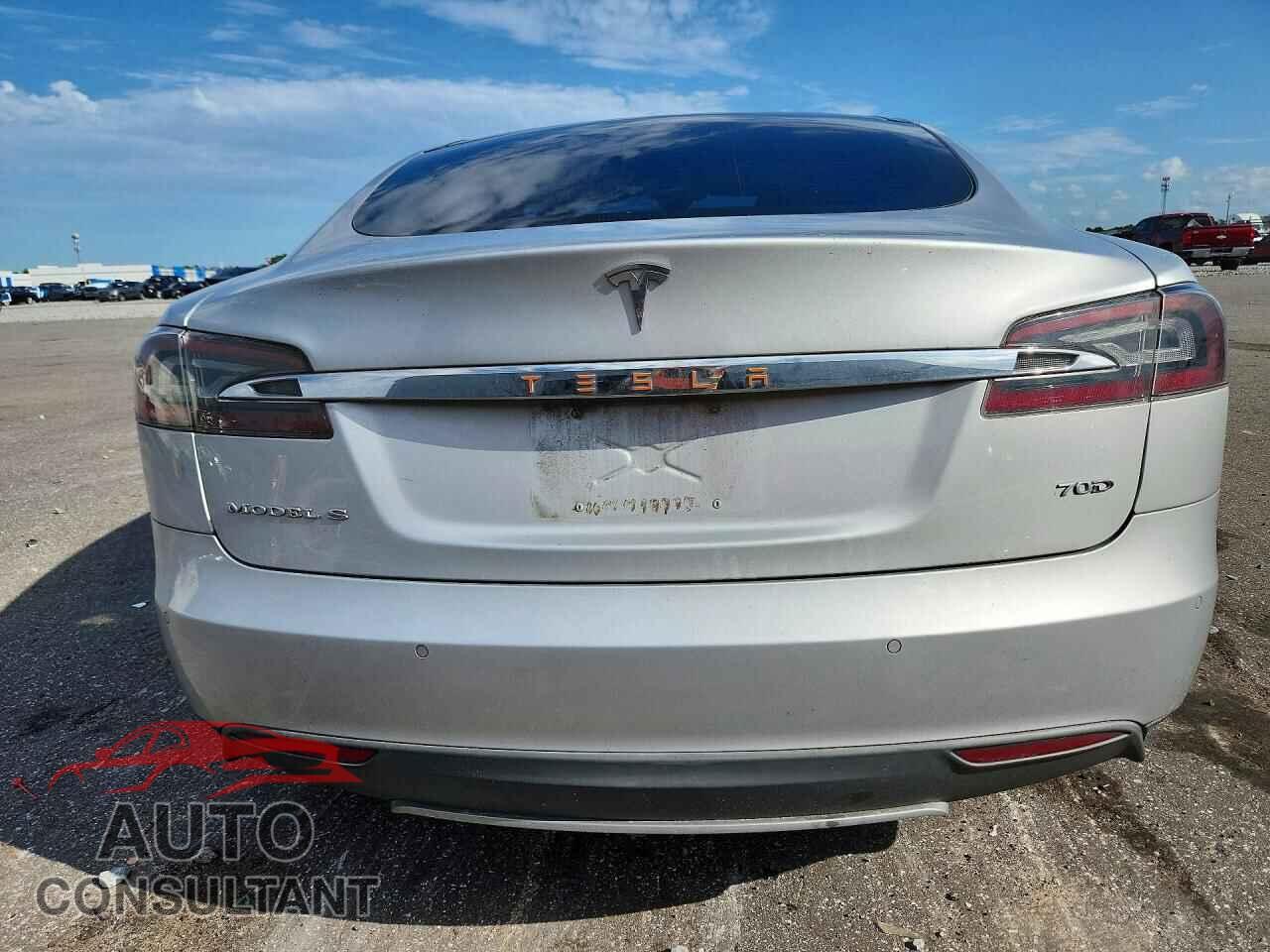 TESLA MODEL S 2016 - 5YJSA1E26GF131824