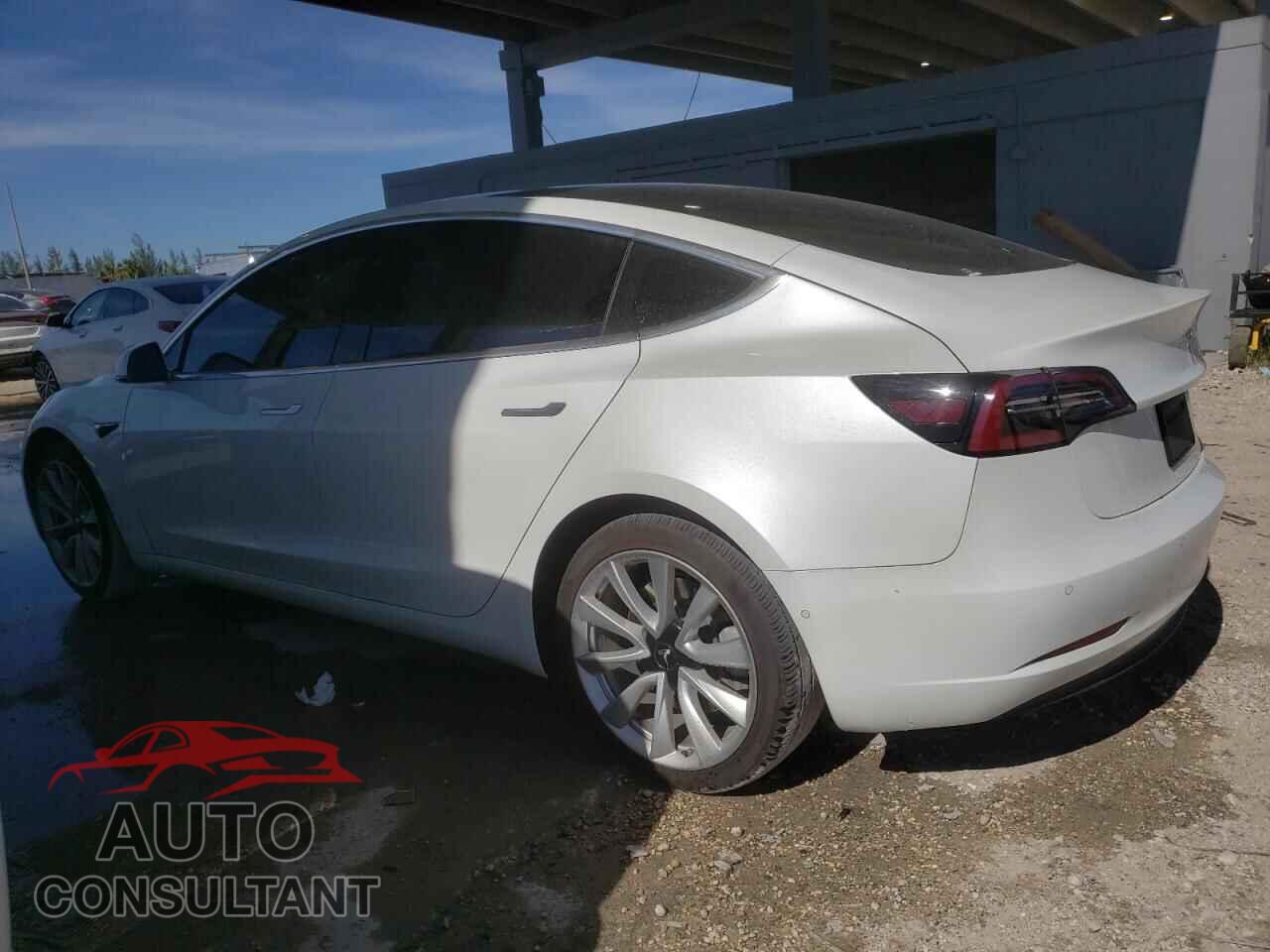 TESLA MODEL 3 2019 - 5YJ3E1EA9KF466388