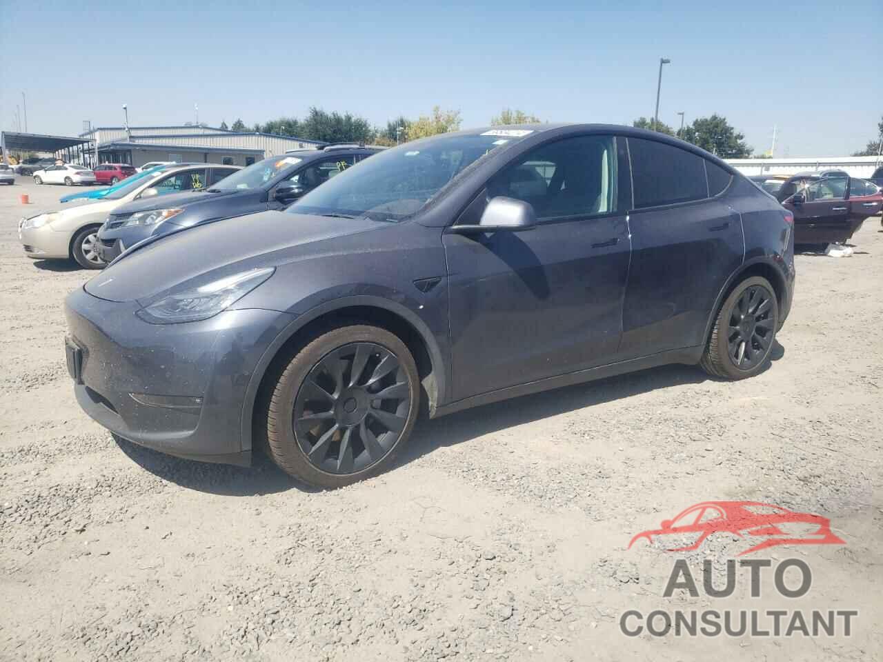 TESLA MODEL Y 2021 - 5YJYGAEE9MF143917