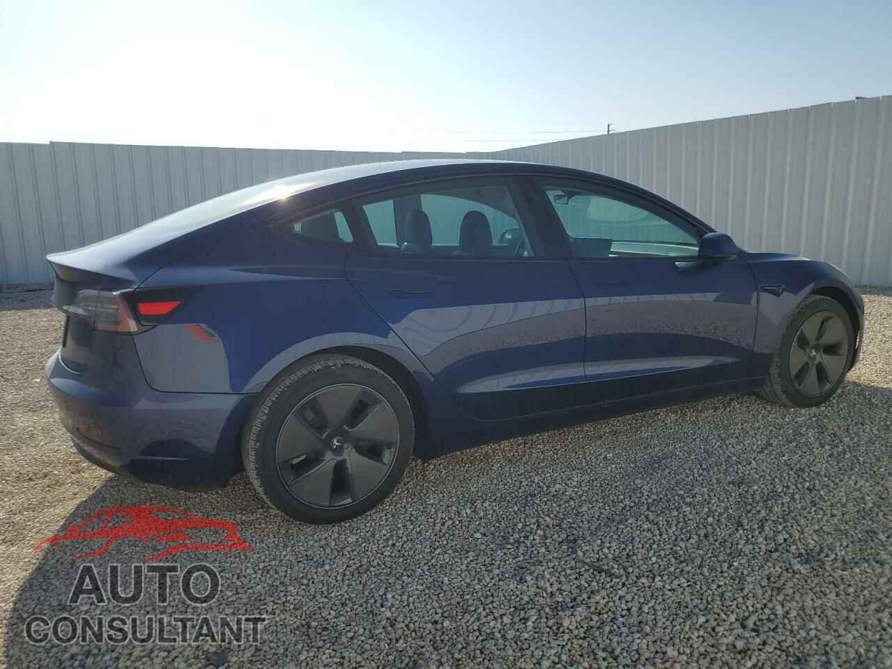 TESLA MODEL 3 2023 - 5YJ3E1EA4PF558757