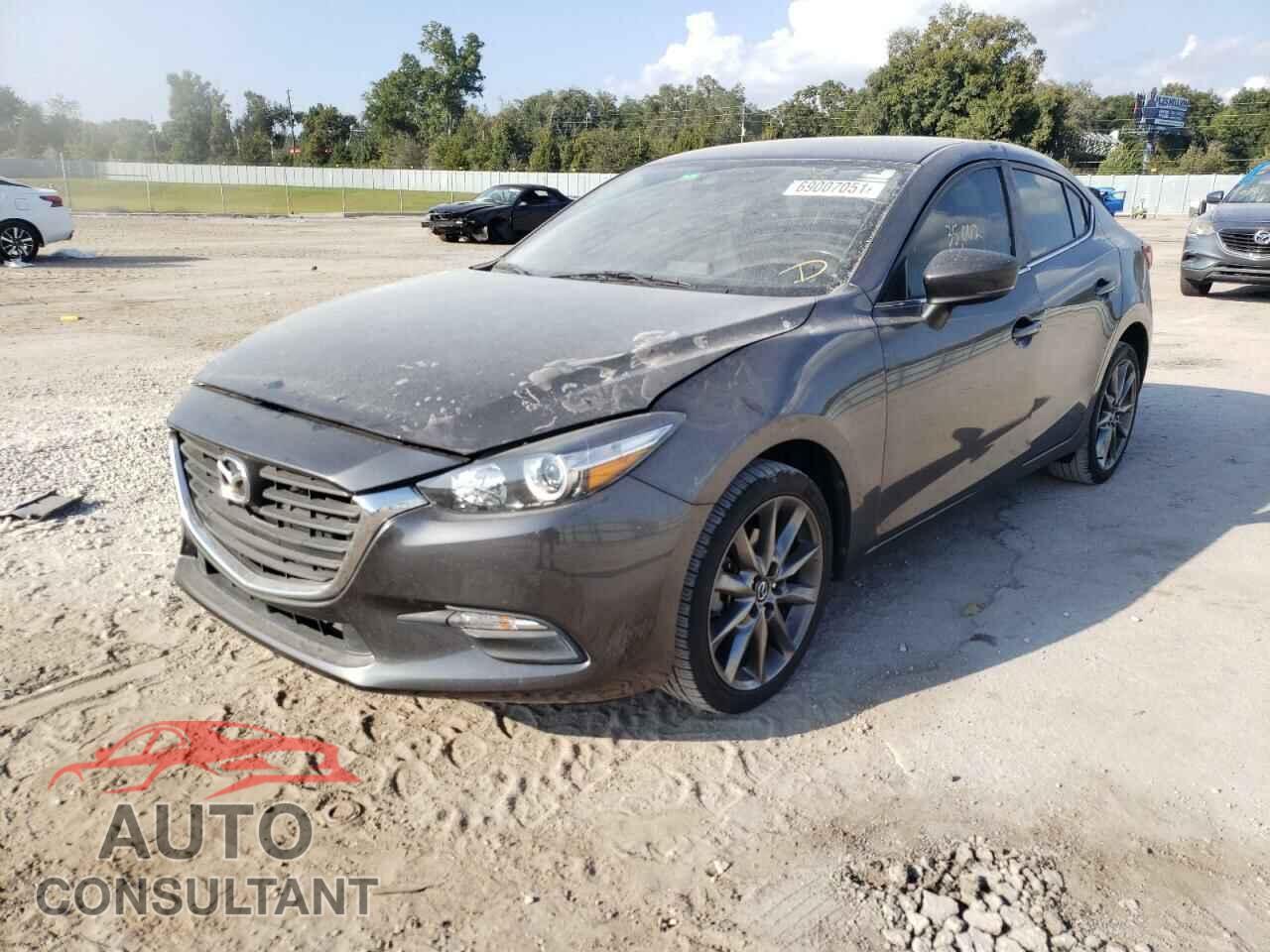 MAZDA 3 2018 - 3MZBN1V31JM192558