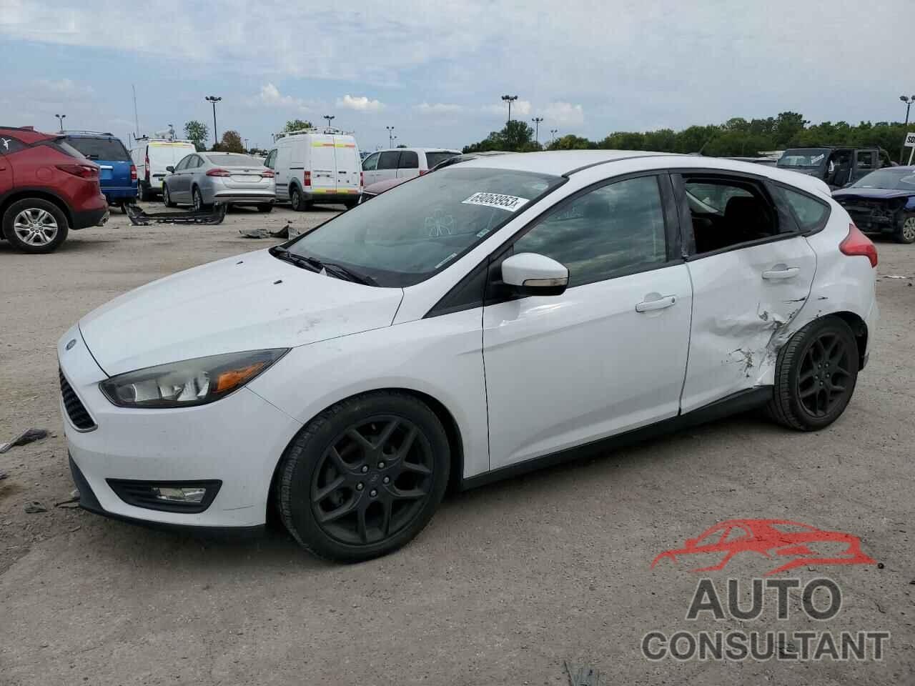 FORD FOCUS 2016 - 1FADP3K2XGL307381