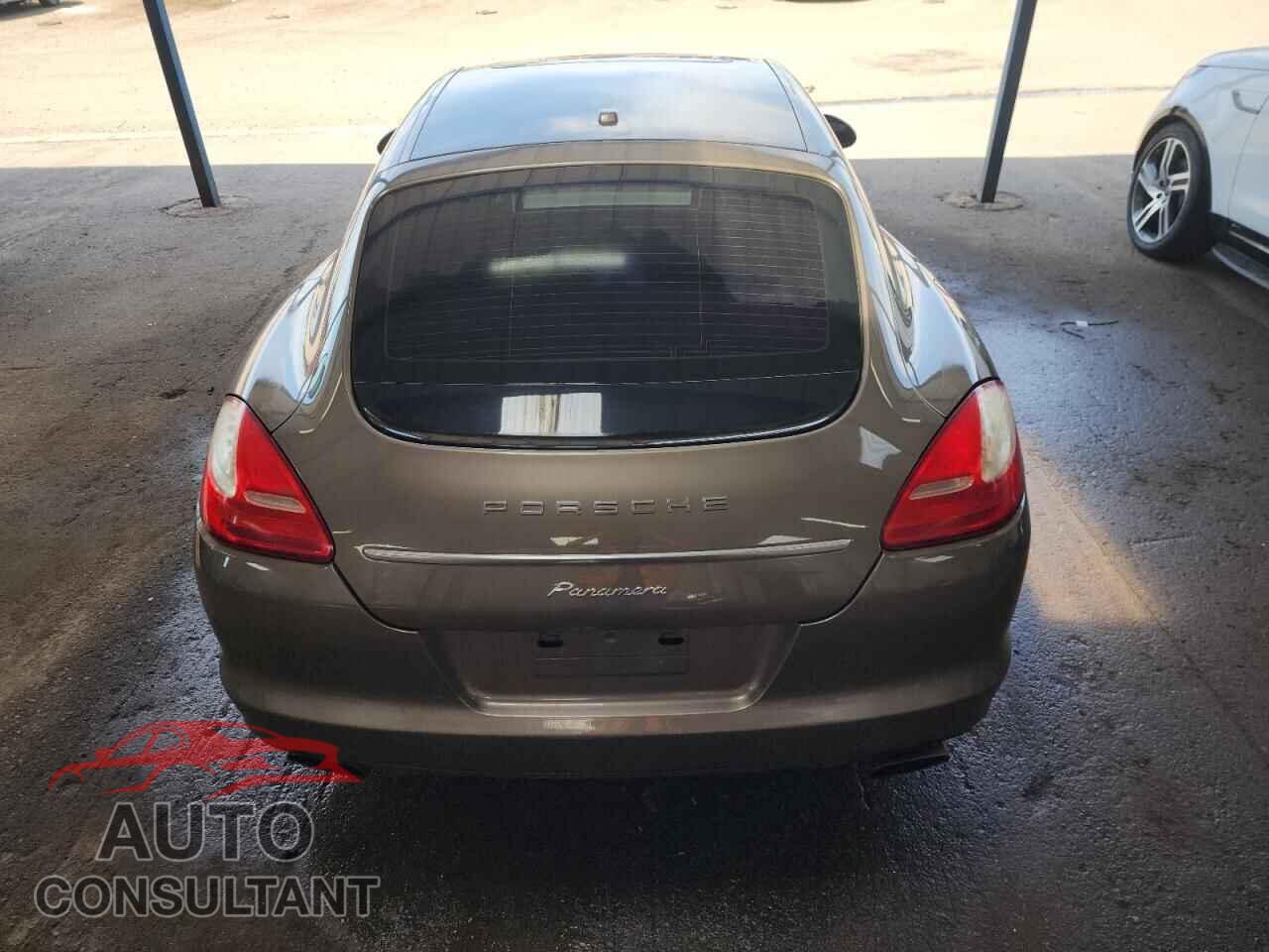 PORSCHE PANAMERA 2011 - WP0AA2A79BL011105