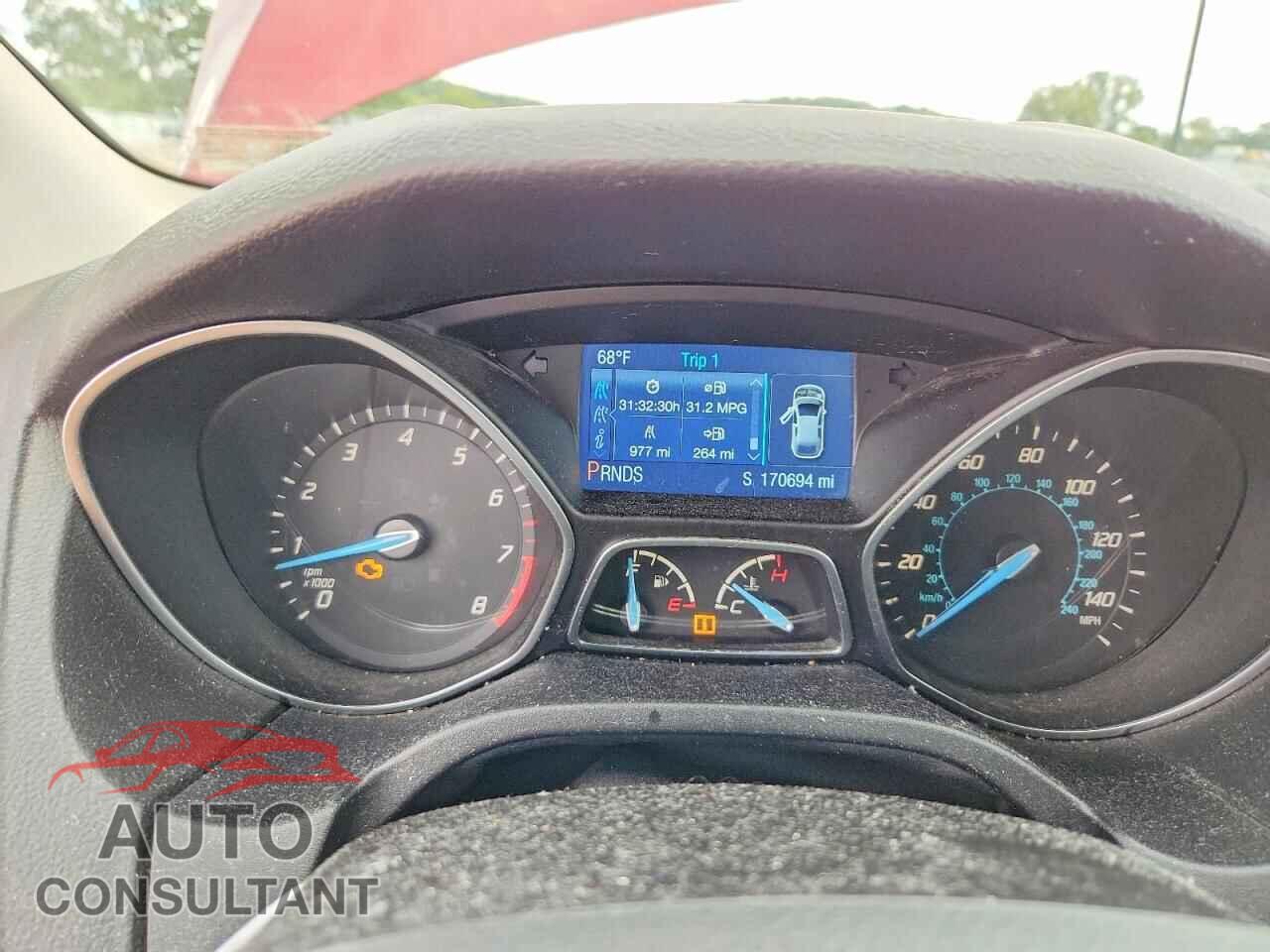 FORD FOCUS 2014 - 1FADP3F21EL395910