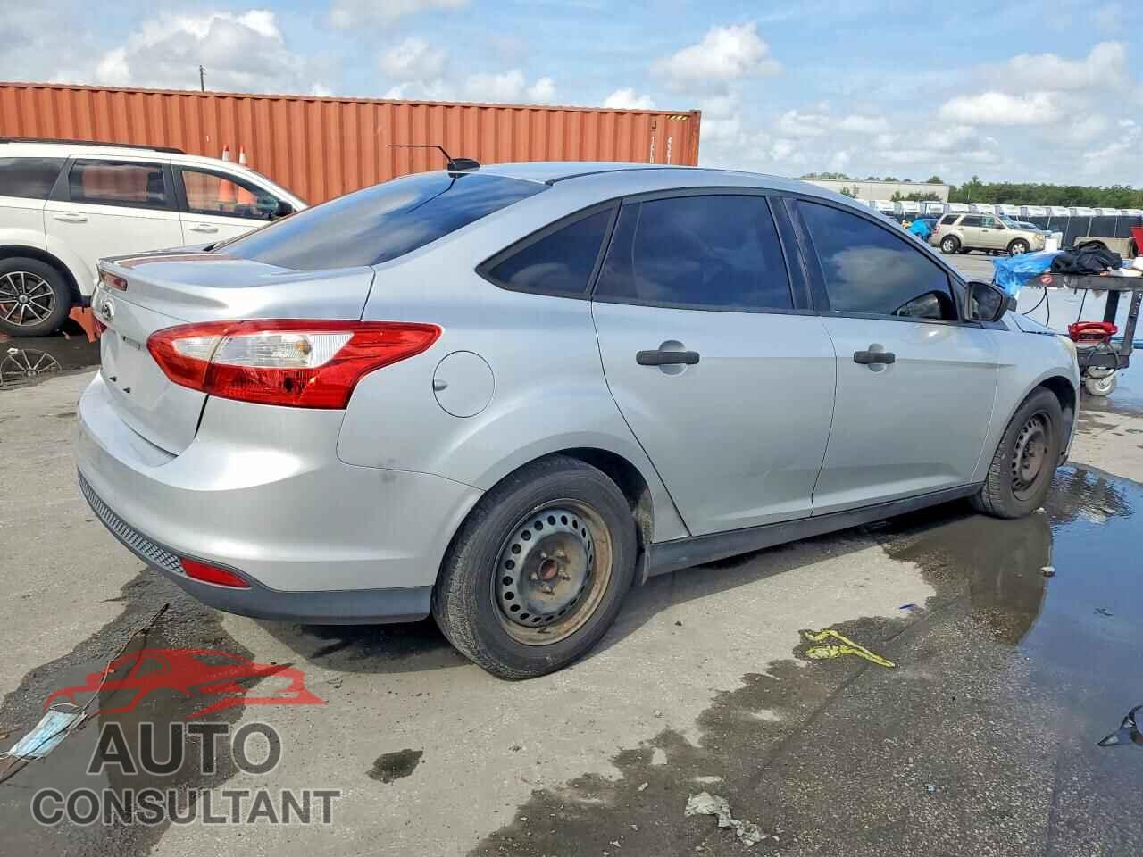 FORD FOCUS 2012 - 1FAHP3E22CL193920