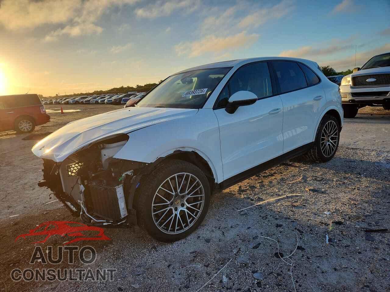 PORSCHE CAYENNE 2023 - WP1AA2AY9PDA02252