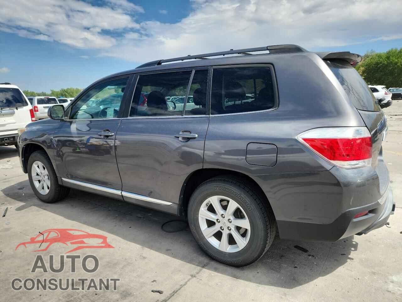 TOYOTA HIGHLANDER 2011 - 5TDZK3EH2BS026326