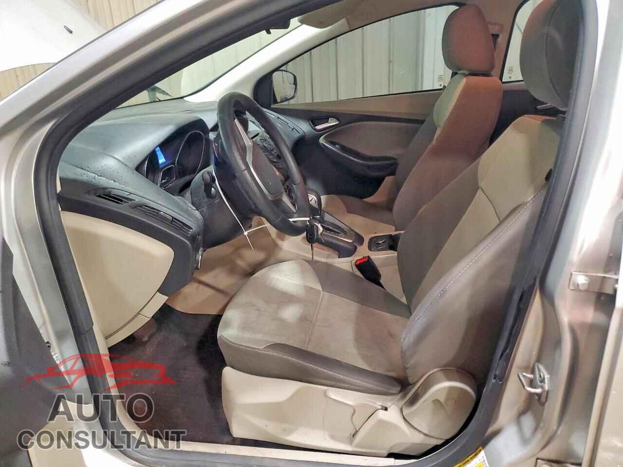 FORD FOCUS 2014 - 1FADP3F21EL224316