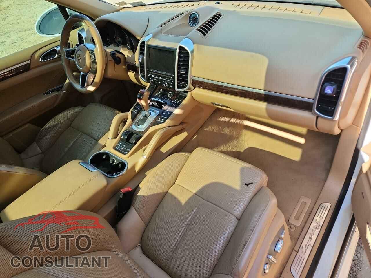 PORSCHE CAYENNE 2015 - WP1AB2A24FLA59813
