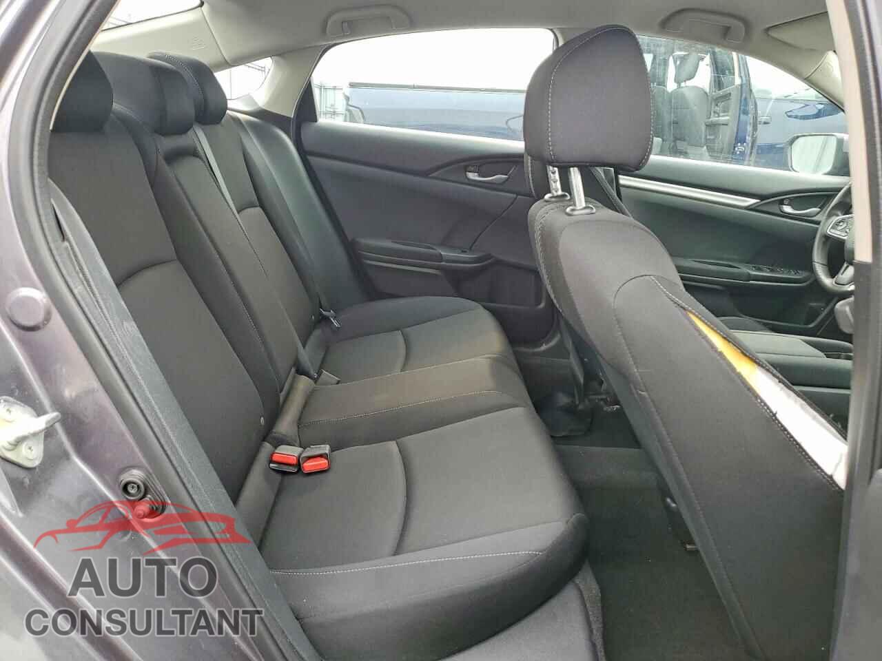 HONDA CIVIC 2017 - 2HGFC2F54HH037366