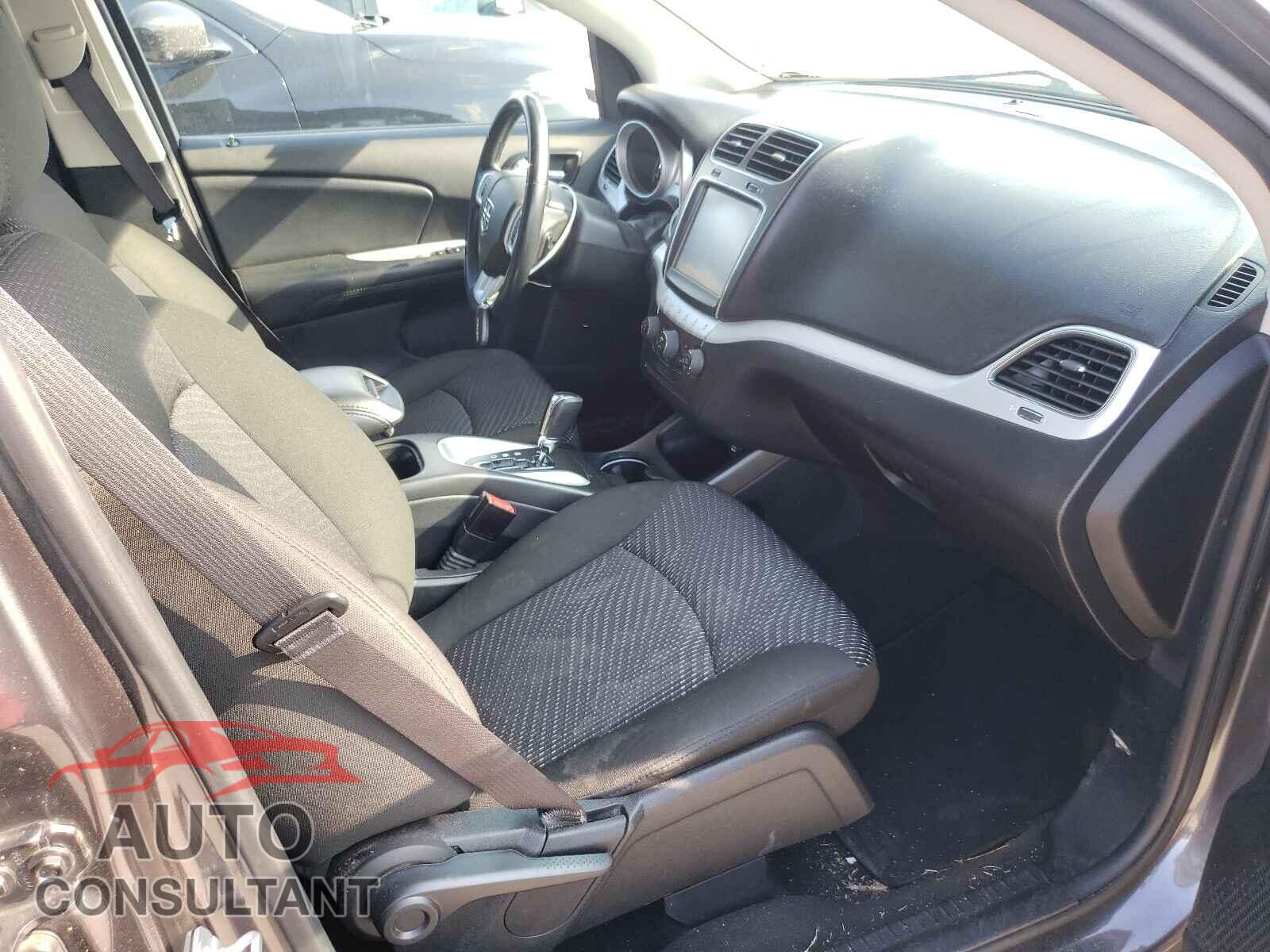 DODGE JOURNEY 2019 - 3C4PDCBBXKT833393