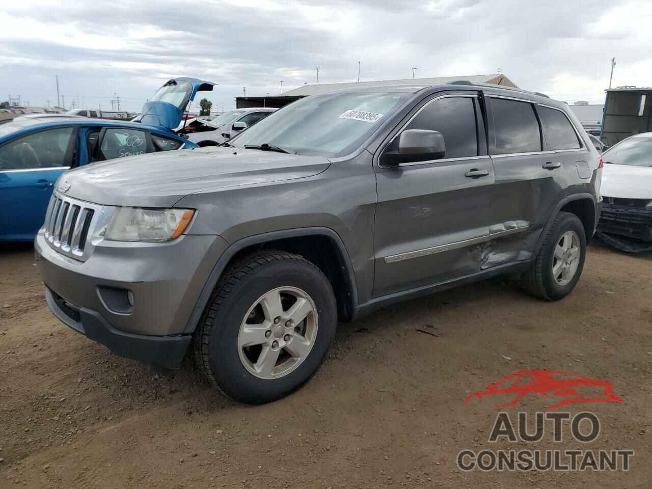 JEEP GRAND CHER 2011 - 1J4RR4GG1BC734682