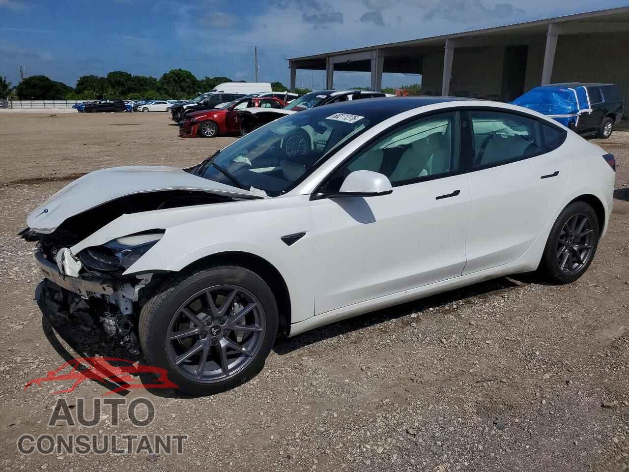 TESLA MODEL 3 2023 - 5YJ3E1EA7PF705332