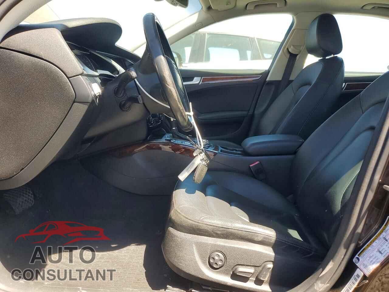 AUDI A4 2011 - WAUKFAFL1BN008660