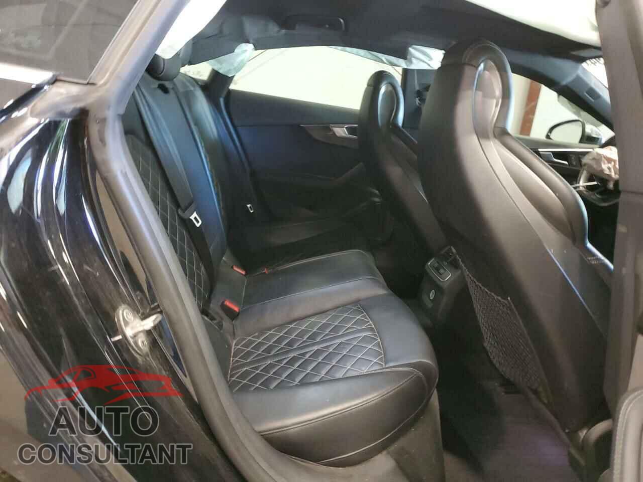 AUDI S5/RS5 2018 - WAUC4CF52JA004517