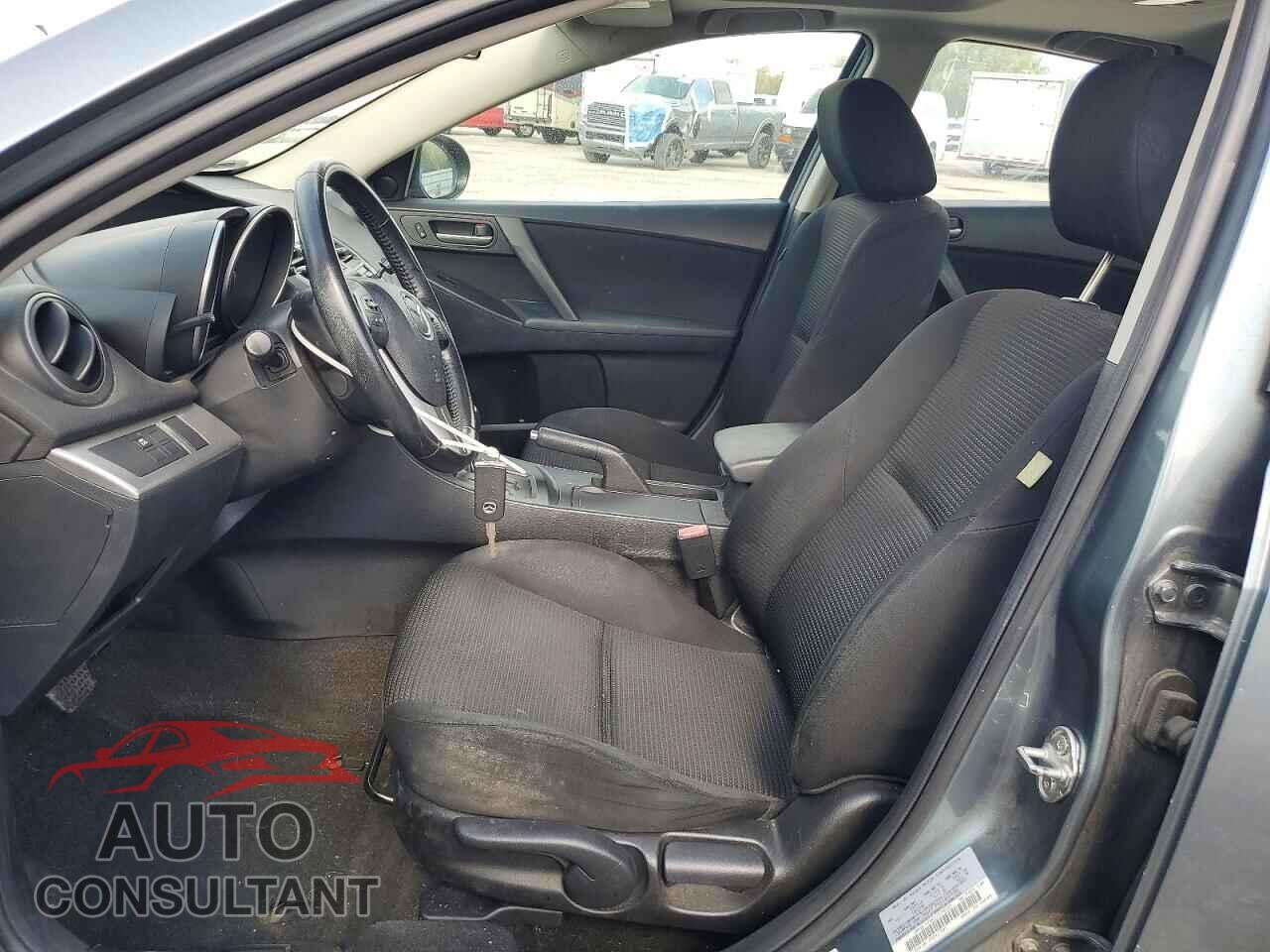 MAZDA 3 2012 - JM1BL1V80C1578165