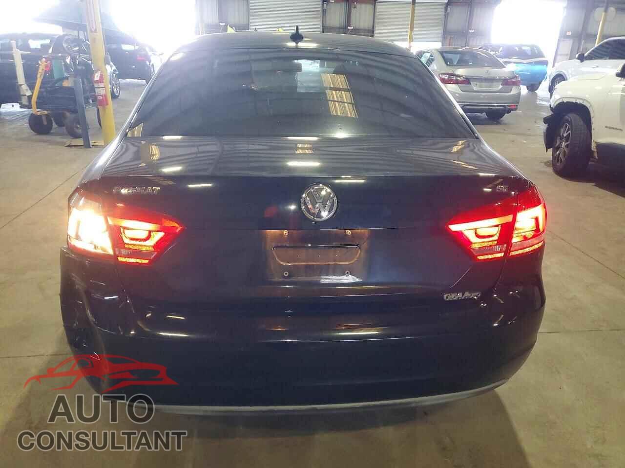 VOLKSWAGEN PASSAT 2012 - 1VWBP7A34CC060255