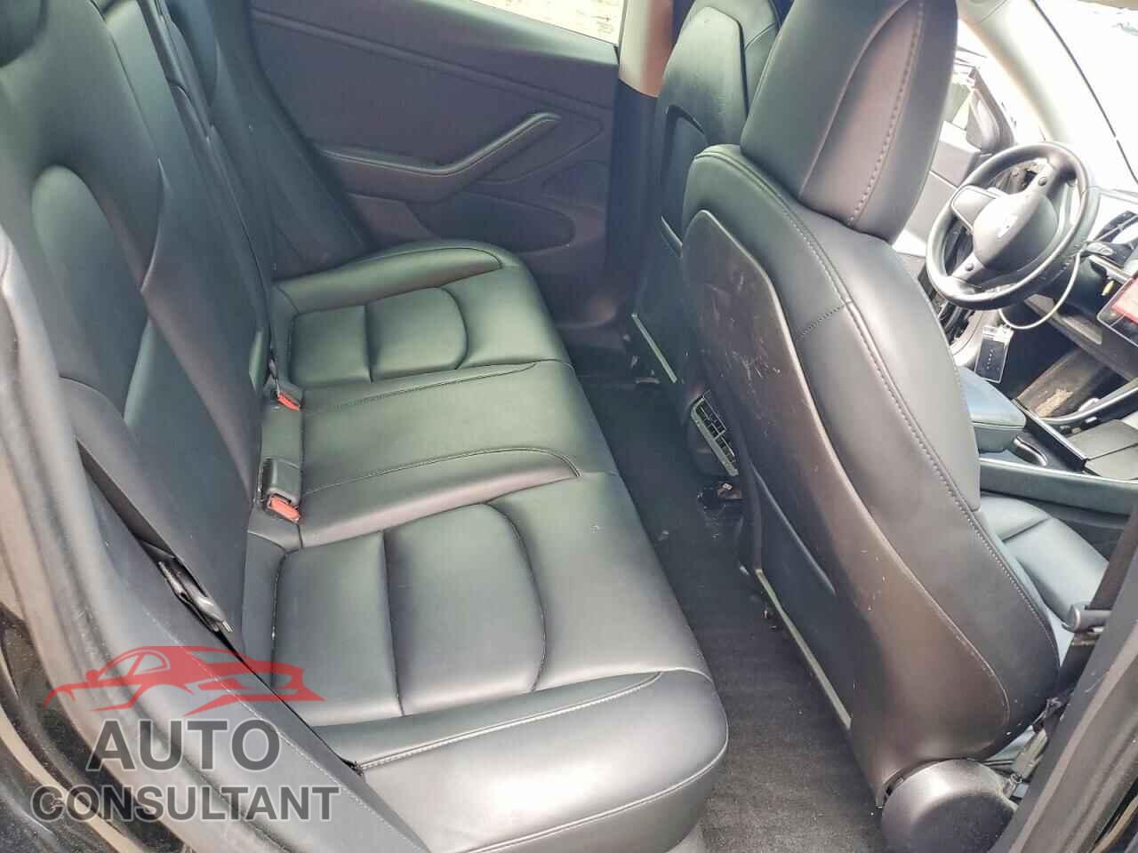 TESLA MODEL 3 2020 - 5YJ3E1EC9LF601324