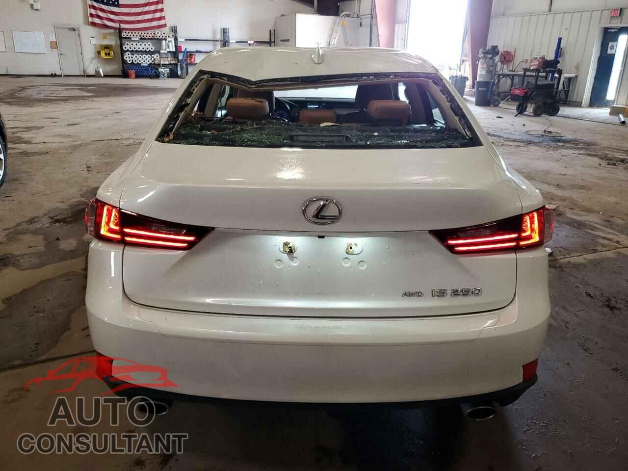 LEXUS IS 2014 - JTHCF1D21E5005990