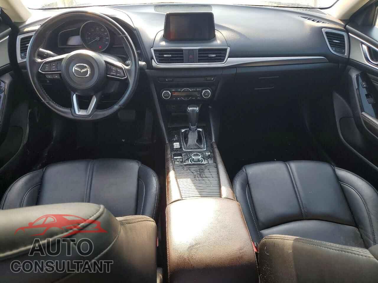 MAZDA 3 2017 - 3MZBN1V79HM135960