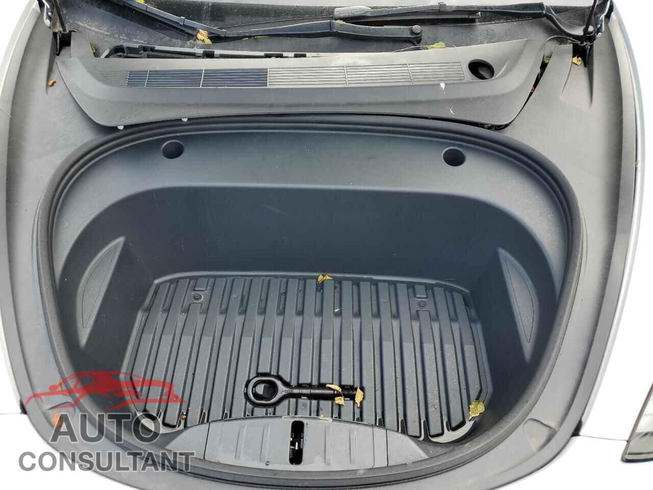 TESLA MODEL 3 2023 - 5YJ3E1EA5PF464743